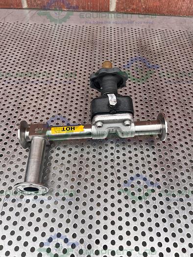 Used ITT Pure Flo 1-316L-SFV5-CWP150 3 -Way Diaphragm Valve w/ 1" Sanitary Fitting