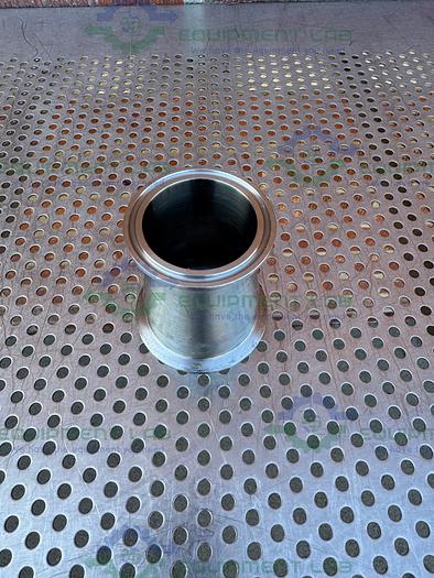 Used Unbranded Stainless Steel Reducer 2" Sanitary to 2 1/2" Sanitary Fittings