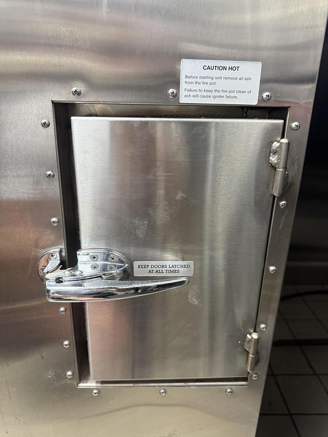 Used Cookshack Fast Eddy's FEC240 Pellet Commercial Smoker MFG 2023