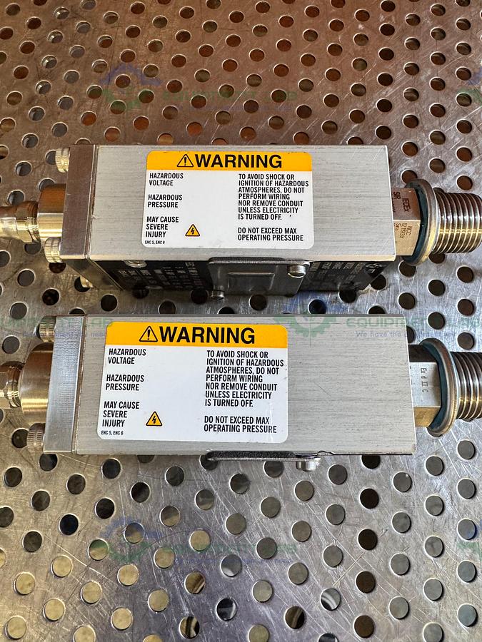 Used Lot of 2 - ITT Neo-Dyn 132P49C6 Adjustable Pressure Switch 20-80 PSIG