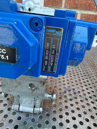 Used Compact H2O SR-2CR 1/90 Quarter Turn Actuator w/ SVF Ball Valve 1/2"
