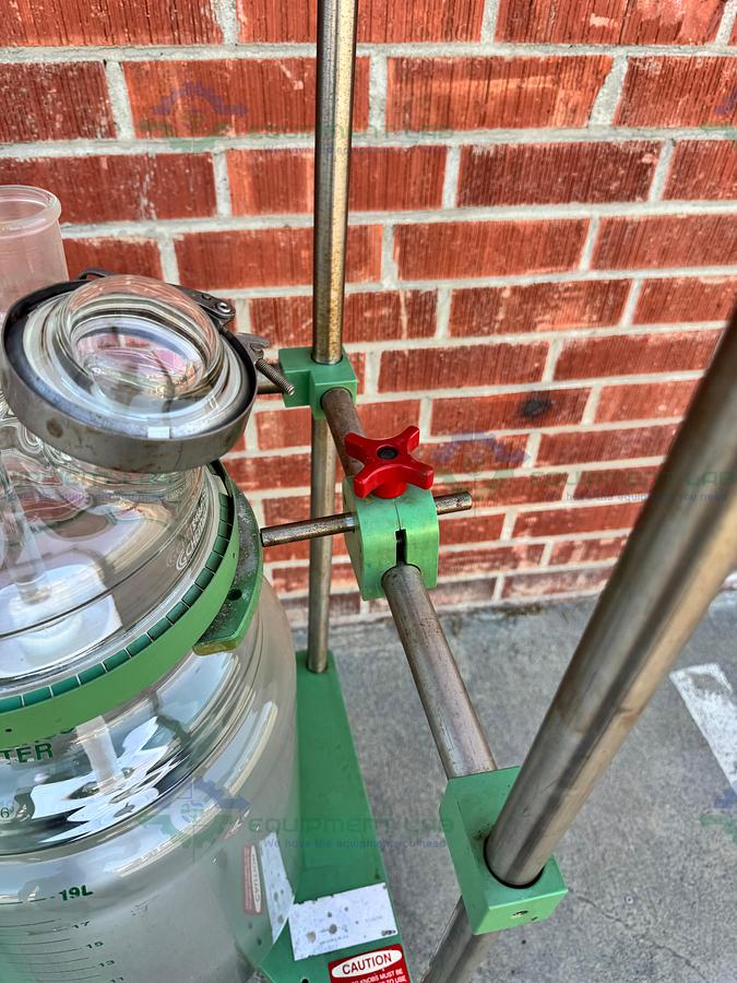 for parts or not working Chemglass 20 Liter Jacketed Glass Reactor w/ Stand, Impeller