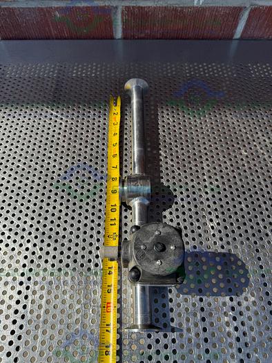 Used ITT Pure Flo 4 -Way Diaphragm Valve w/ 1 1/2" to 1" to 1/4" Sanitary Fitting