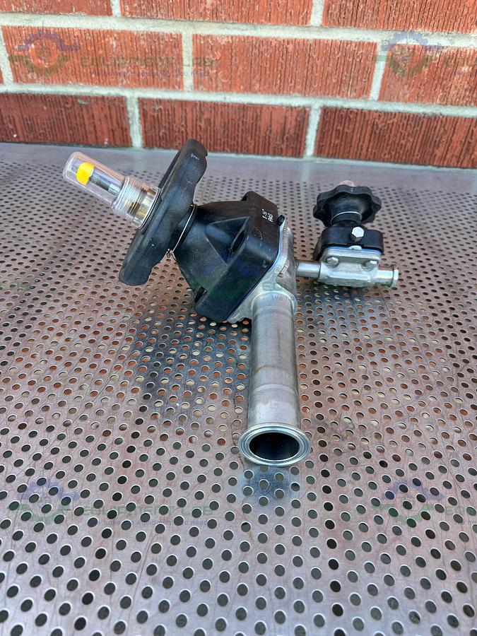 Used 2 ITT Pure Flo RA0.5MAX Diaphragm Valve  w/ 1 1/2 and 1/2" Sanitary Fitting