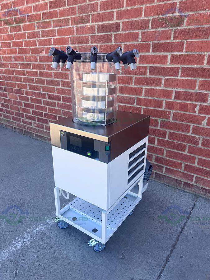 Used Buchi Lyovapor L-200  Freeze Dryer -55°C - +25°C w/ Edwards nXDS6iC Pump, MFG 22