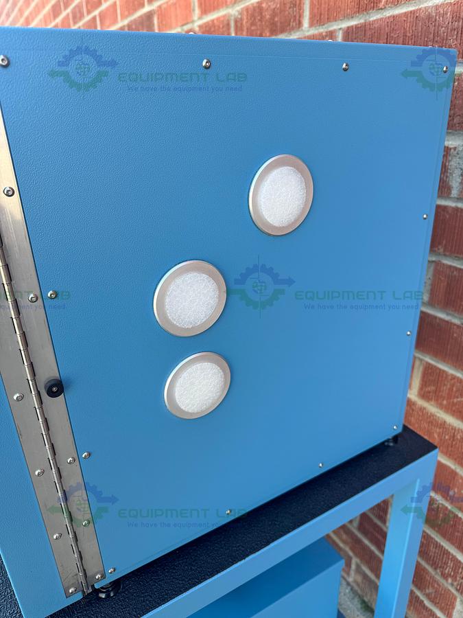 Used Thunder Scientific 2500 LT Humidity Generator -10 - 70ºC, RH 10% - 95%