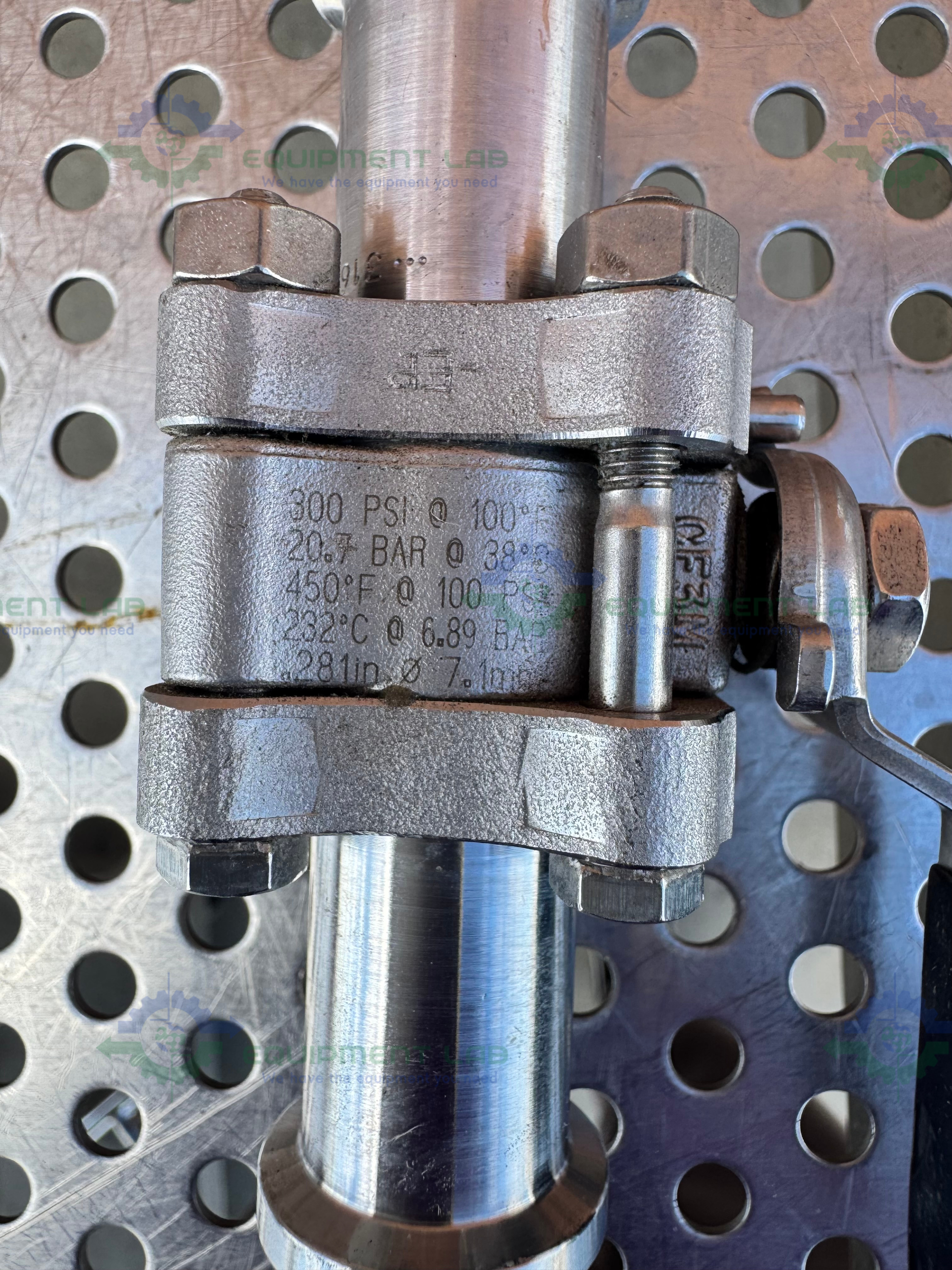 Used Swagelok SS-62TSC8 -EP Stainless Steel Ball Valve w/ 1/2" Sanitary Fitting