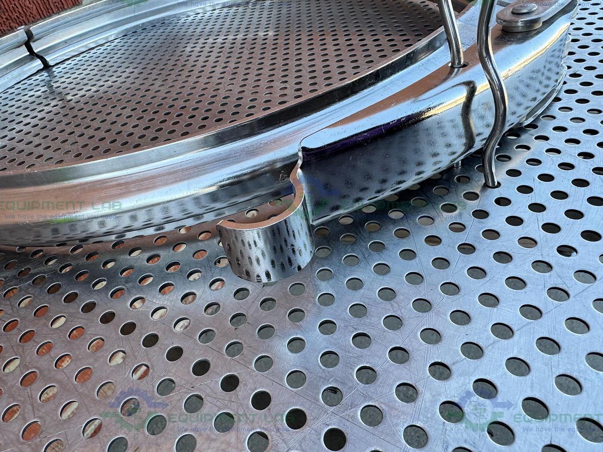 Used Unbranded Stainless Steel Heavy Duty 18" Clamp