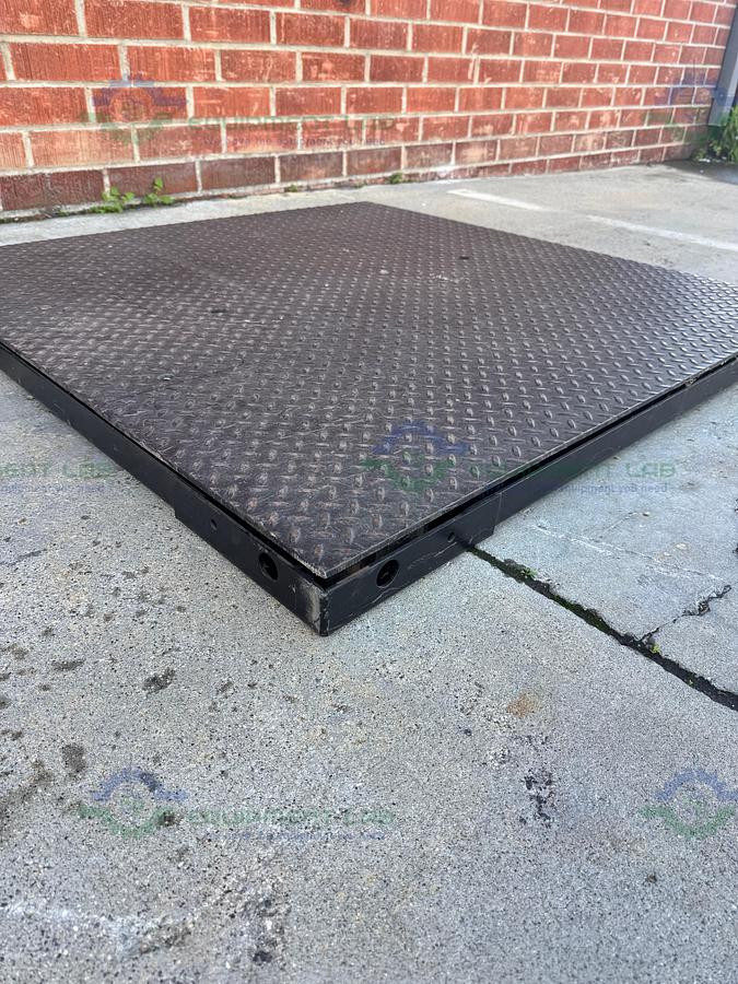 Used Mettler Toledo 48" x 48" Floor Scale 5000 lb w/ Mettler IND570, APR430 Printer