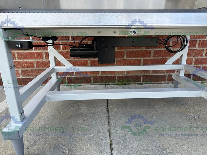 Used Labconco 302419000 Logic Biosafety Cabinet 4' Class II Type A2 w/ Hydraulic Legs