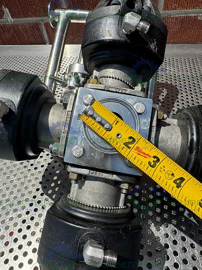 Used 4 ITT Pure Flo Advantage Stainless Steel Diaphragm Valve w/ 1" Sanitary Fitting