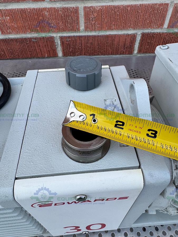 Used Edwards 30 E2M30 Dual Stage Rotary Vane Vacuum Pump 220/240V