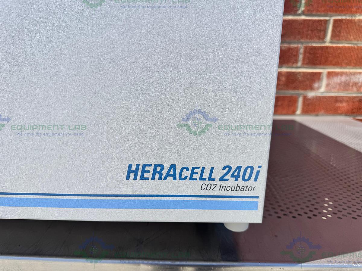 Used Thermo Heracell 240 i GP Incubator Ambient +3° to 55°C