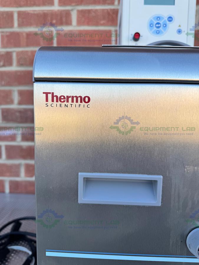 Used Thermo / Haake A40 Refrigerated Recirculating Water Bath -40°C to 200°C
