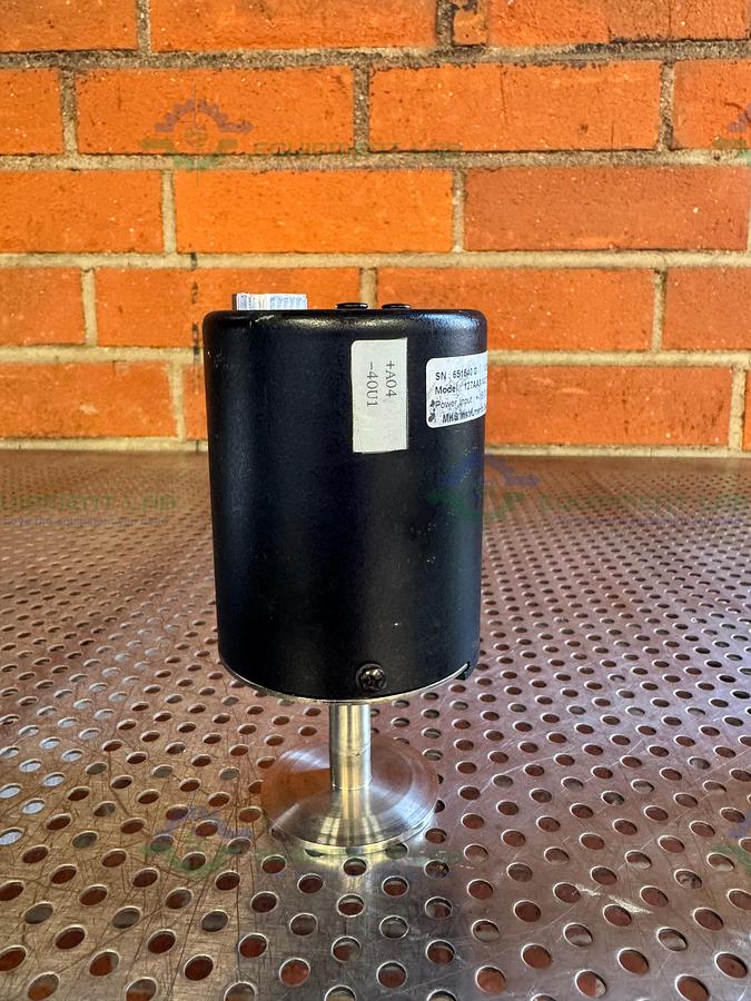 Used MKS Baratron 127AAX-14127  Pressure Transducer 1000 mbar, 15 VDC w/ KF40 Fitting