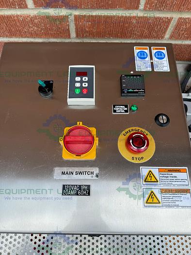 Used Lenze AC Tech  SF110S Variable Frequency Drive 1 HP w/ Enclosure 16" x 9" x 16"