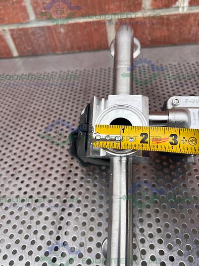 Used ITT Pure Flo  1-316L-RA20MAX 5 -Way Diaphragm Valve w/ 1", 3/4"  Sanitary Fitting