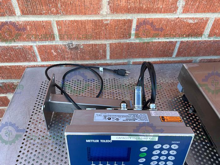 Used Mettler Toledo  KCC150S  Stainless Steel Bench Scale 300 Lb Capacity 23" x 31"