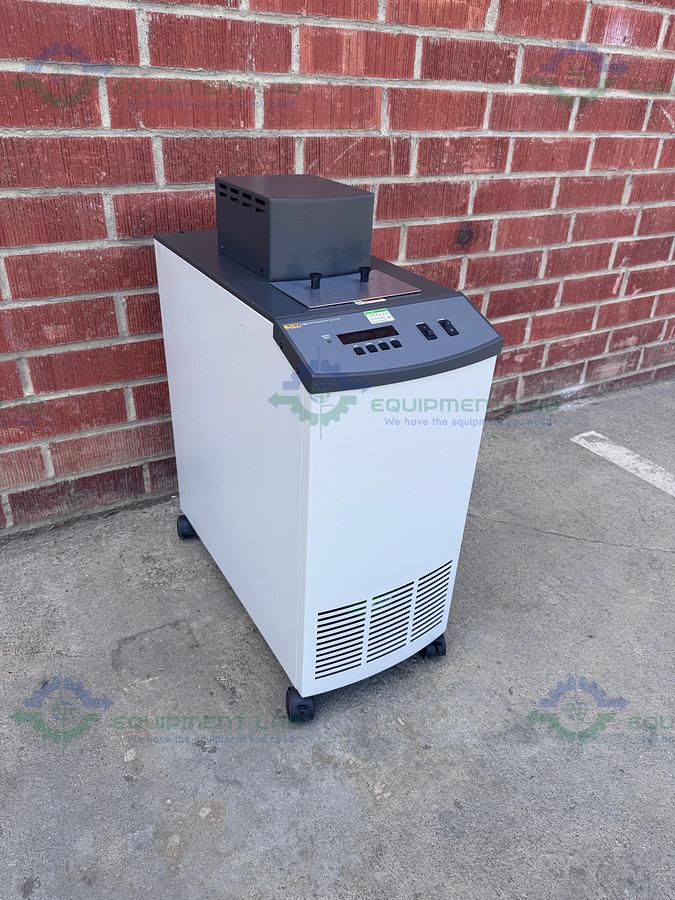 Used Fluke 7380 Ultra Low Temperature High Precision Circulating Bath -80 to 100°C