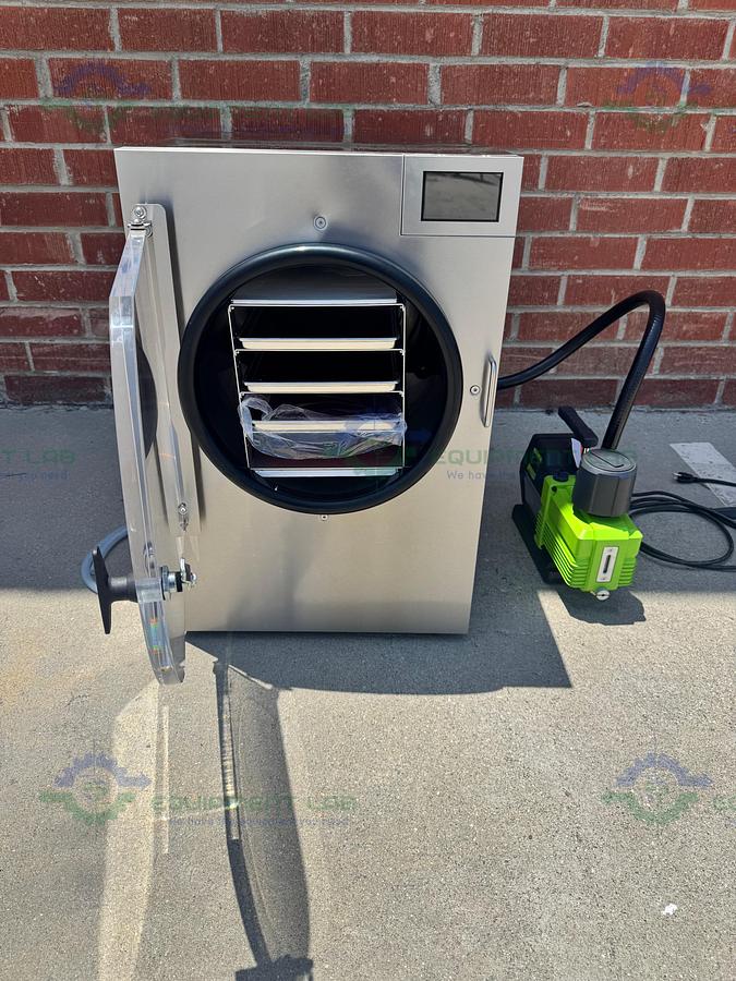 Used Harvest Right HRFDL Benchtop Freeze Dryer / Lyophilizer w/ Dual Stage Pump