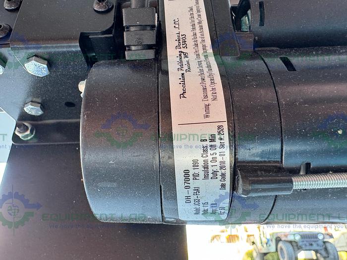 Used Labconco 3780101 Logic Biosafety Cabinet 4 Ft Class II Type A2 w/ Hydraulic Legs