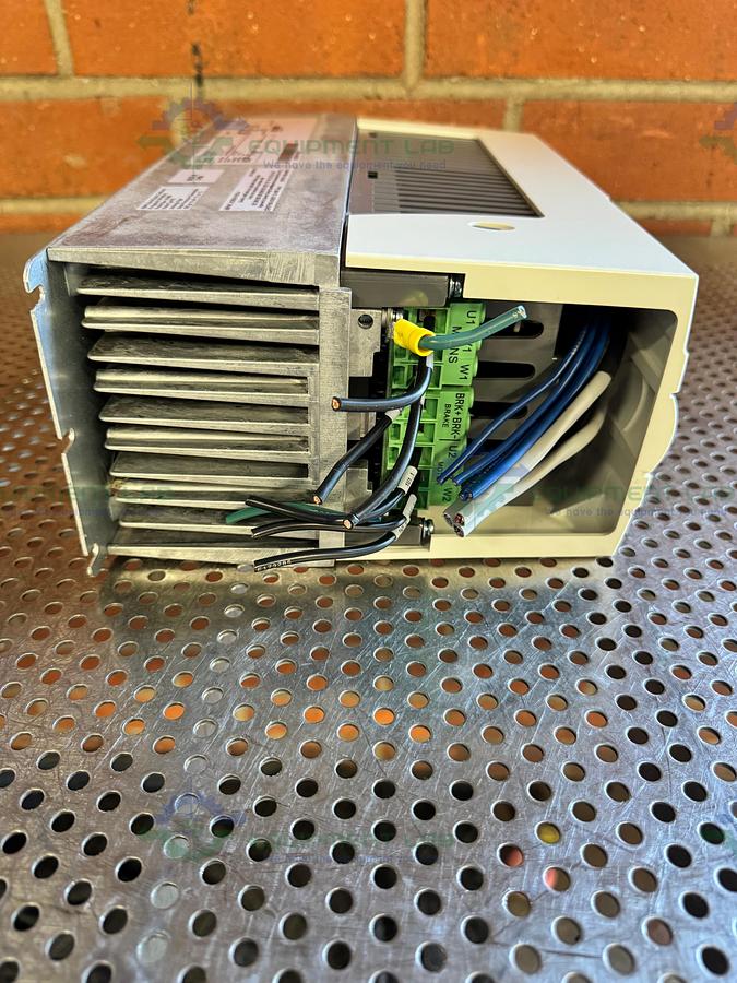 Used ABB ACS550-U1-012A-4 Variable Frequency Drive 3PH, 7.5 HP, 5.5 kW