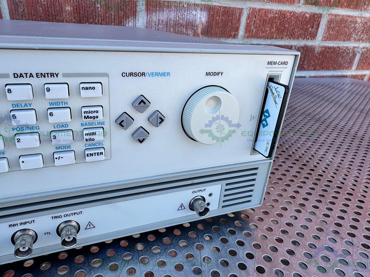 Used HP Hewlett Packard 8114A High Power Pulse Generator 100V / 2A