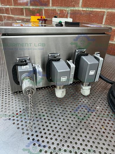 Used Lenze AC Tech  SF110S Variable Frequency Drive 1 HP w/ Enclosure 16" x 9" x 16"