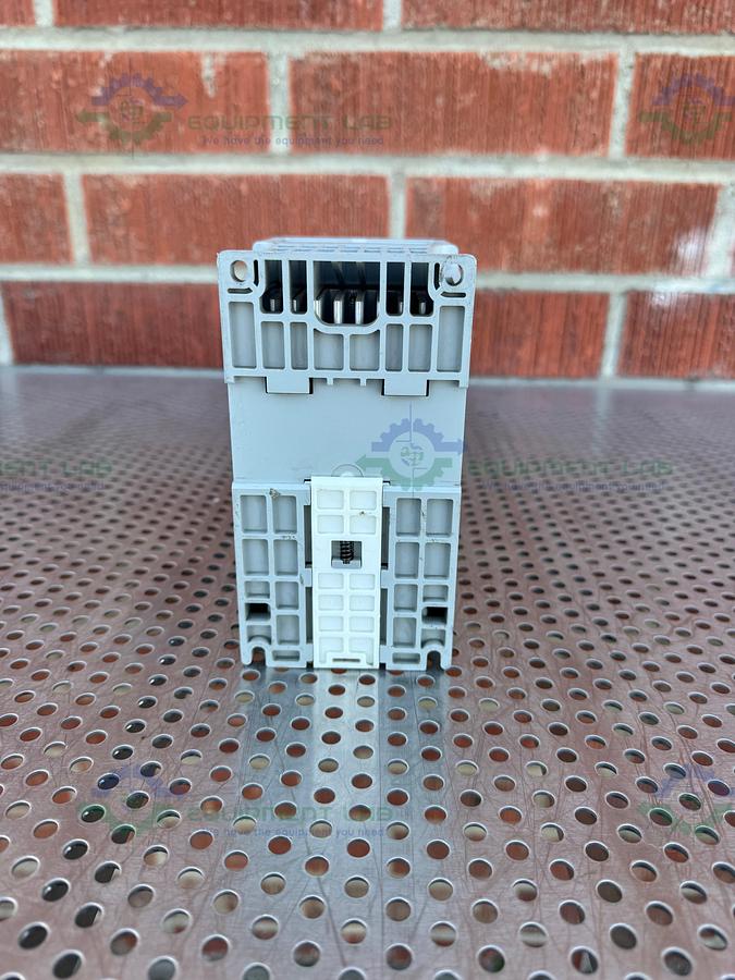 Used Allen Bradley Powerflex 4 22A-D1P4N104  Series A AC Drive 0.5 HP