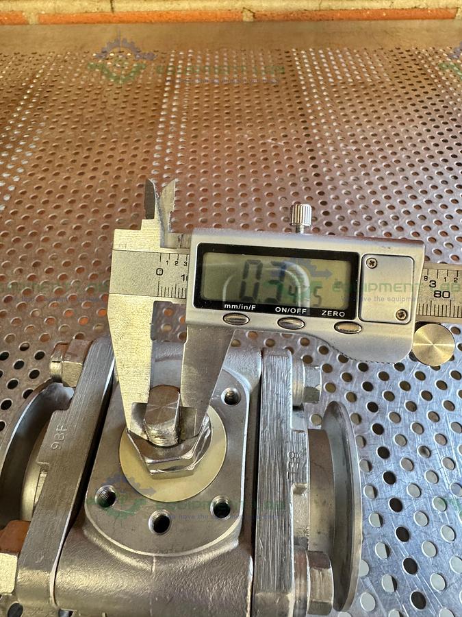 Used A&N Corporation A35I Stainless Steel Ball Valve w/ KF50 Vacuum Fitting