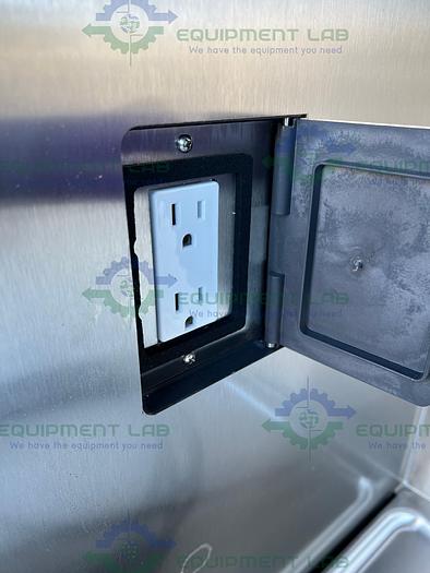 Used Labconco 302611100 Class II Type A2 Logic + Biological Safety Cabinet 6 Ft, 115V