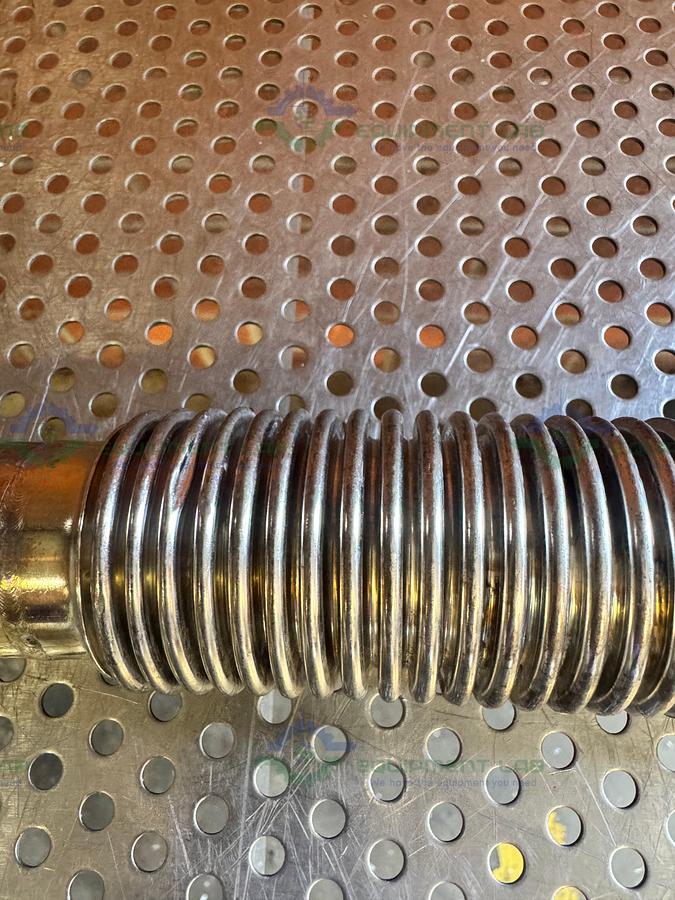 Used Stainless Steel KF40 Vacuum Bellow with 90 Degree Elbow