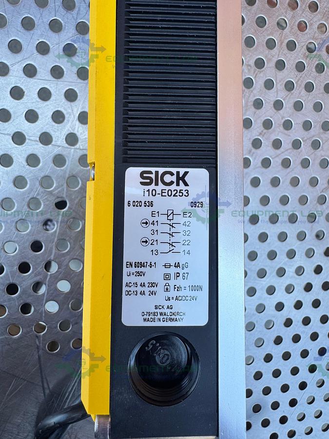 Used Sick i10-E0253 Safety Door Locking Device 250V