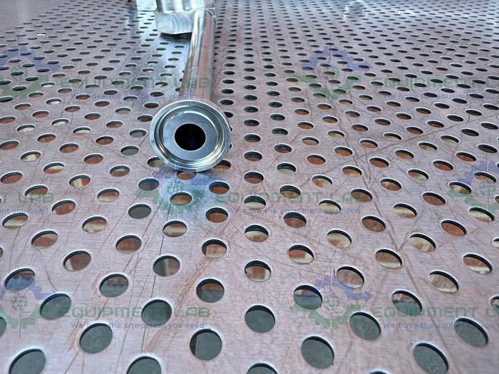 Used ITT Pure Flo .5-316L- RA20MAX 5 Way Diaphragm Valve w/ 1/2" Sanitary Fitting