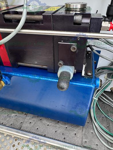 Used Interface Devices H030/30 Intensifier Pump w/ Millipore 20"x 9" x 24" Enclosure