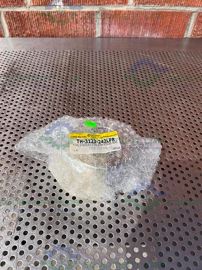 Chemglass TH-3123-242LPR Stainless Steel 60mm Powder Port to 4" Sanitary Fitting