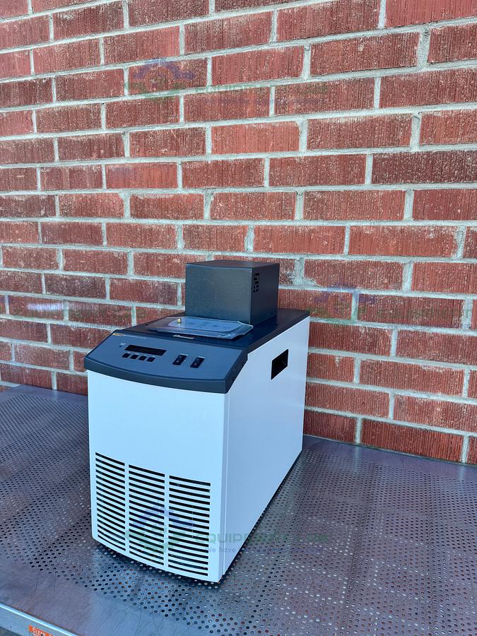 Used Fluke / Hart Scientific 7320 High Precision Calibration Bath -20°C to 150°C