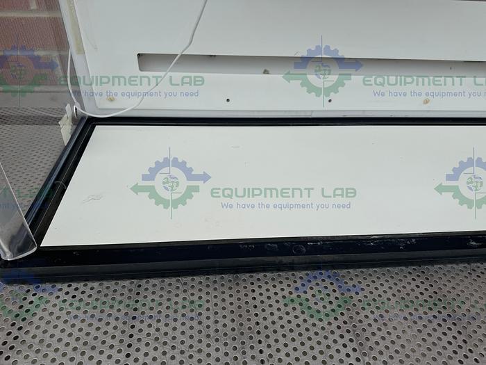 Used Flow Sciences FS3100DVA 4 Ft Vented Balance Safety Enclosure