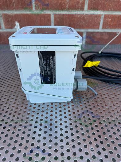 Used ABB TB82PH101021 1NS pH / ORP / pION Transmitter w/ Mettle Toledo pH Sensor