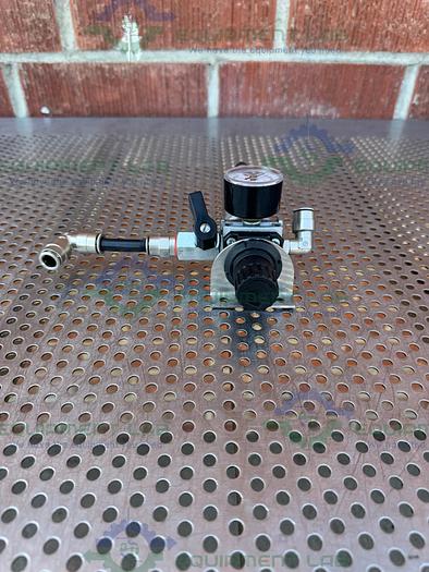 Used Camozzi  C104-D00 Filter Regulator 0 - 160 PSI w/ Camozzi Gauge