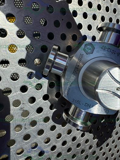 Used GE Healthcare Salvi DN10 1220 4-way 316 Valve 18-1012-57 w/1/2" Sanitary Fitting