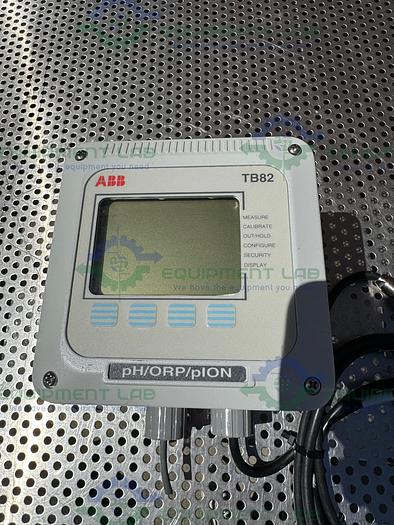 Used ABB  TB82PH1010010 Conductivity Transmitter 4-20 mA w/ Sensor