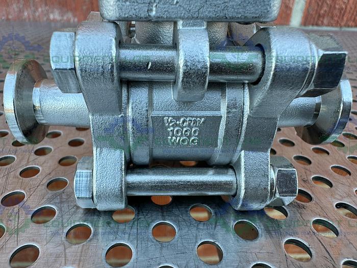 Used Unbranded Stainless Steel Ball Valve w/ 1/2" Sanitary Fitting