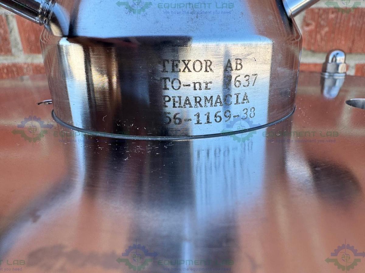 Used Cytiva / GE / Pharmacia BPG 200 / 500 Glass Chromatography Column