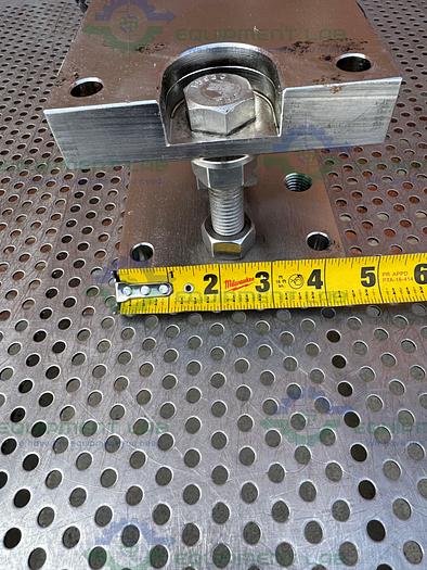 Used Mettler Toledo  Flexmount Scale Weigh Module w/ 0958 Load Cell Junction Box