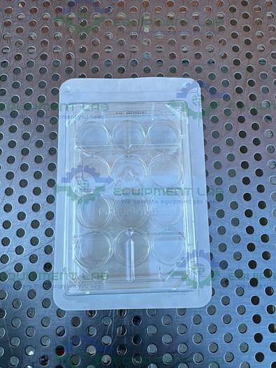 Case of 50 - VWR  10861-698 Tissue Culture Plates 12 Well, Sterilized