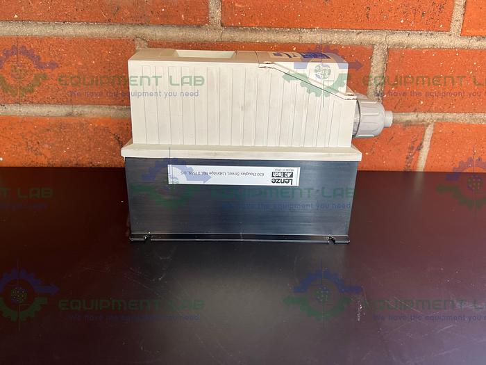 Used Lenze AC Tech ESV152N02YXC Standard Inverter Drive 230V, 2HP