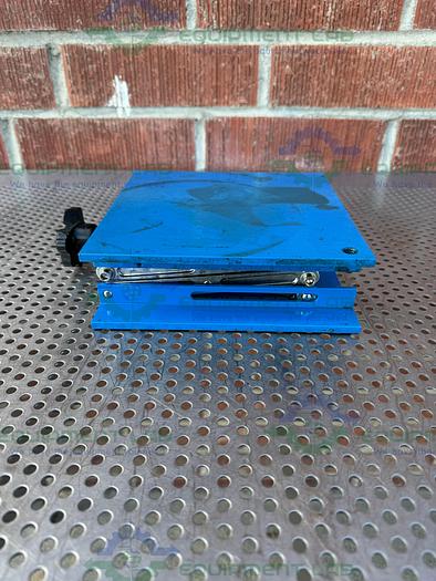 Used Unknown 8" x 8" x 12" Table-Top Lab Jack