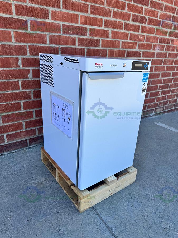 Thermo Fisher TSU405SA Undercounter Refrigerator 4.5 cu.ft. 2 to 5C MFG 2025