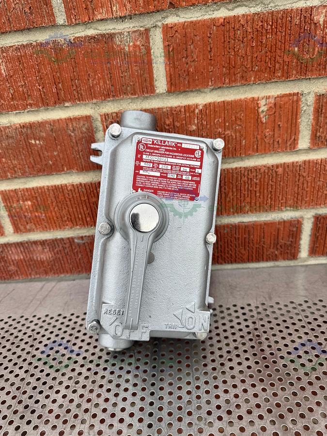 Used Killark XECD-204A1 Circuit Breaker Enclosure 250/480V w/ Cutler EHD 14K Breaker